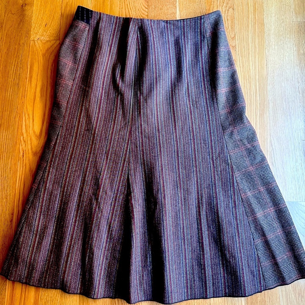 Etro pleated knee-length wool skirt, like new!